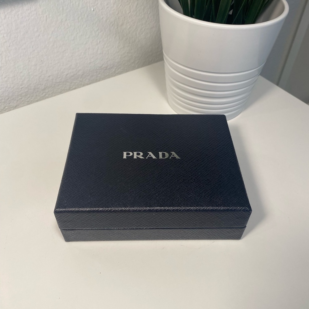 PRADA Wallet Box - Picture 3 of 4